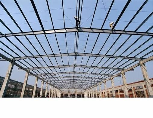Steel Roof Truss application showing structural steel use in the relevant project.