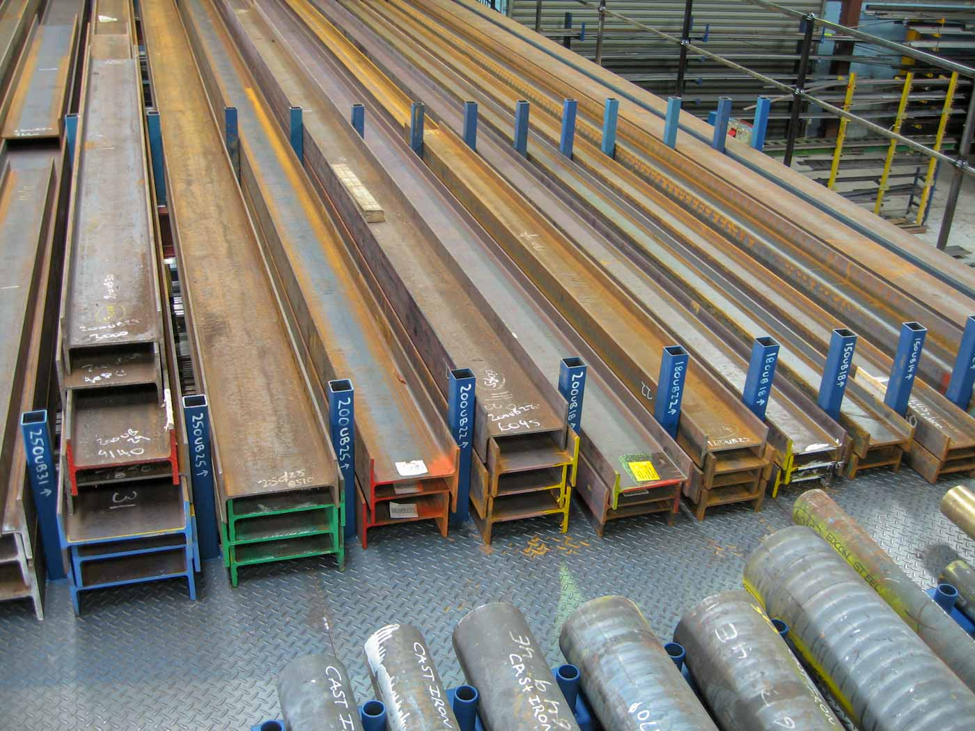 Structural Steel Beam main steel components and structural connection details.